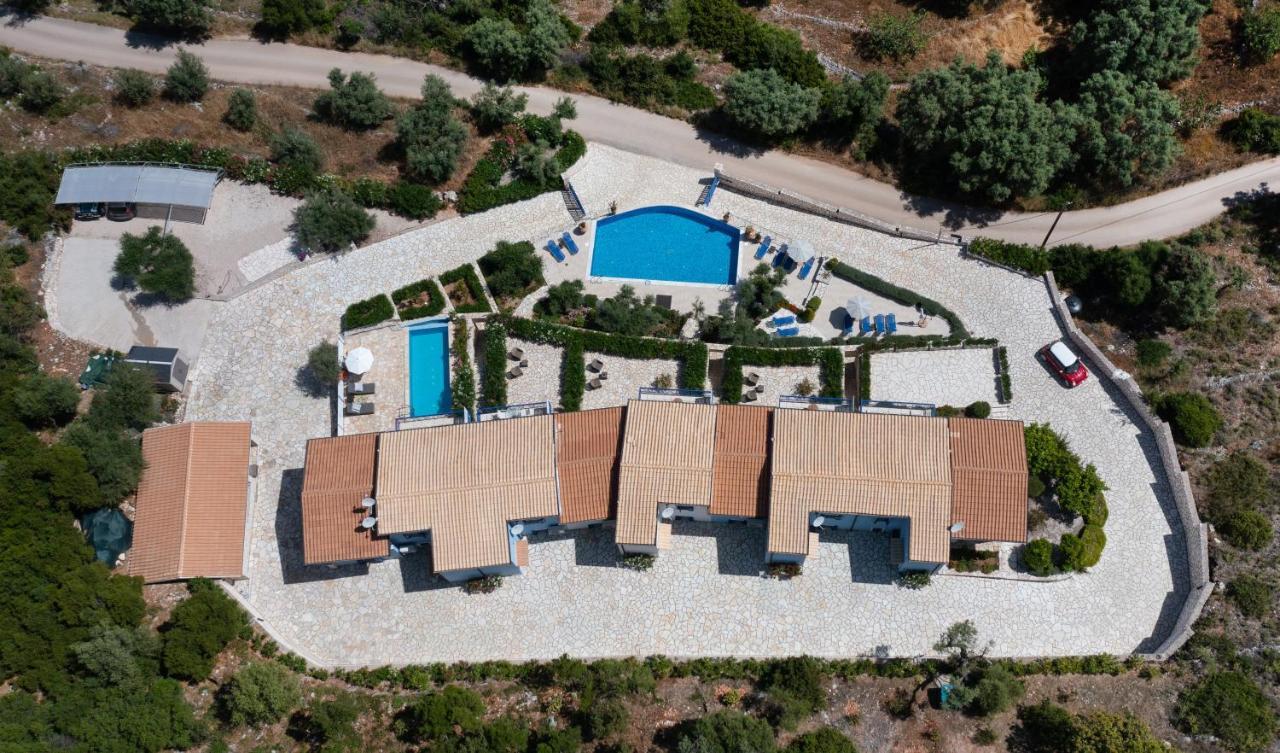 Villas Amantea- Four Villas With Big Pool And Infinity Pool Sívota Exterior foto