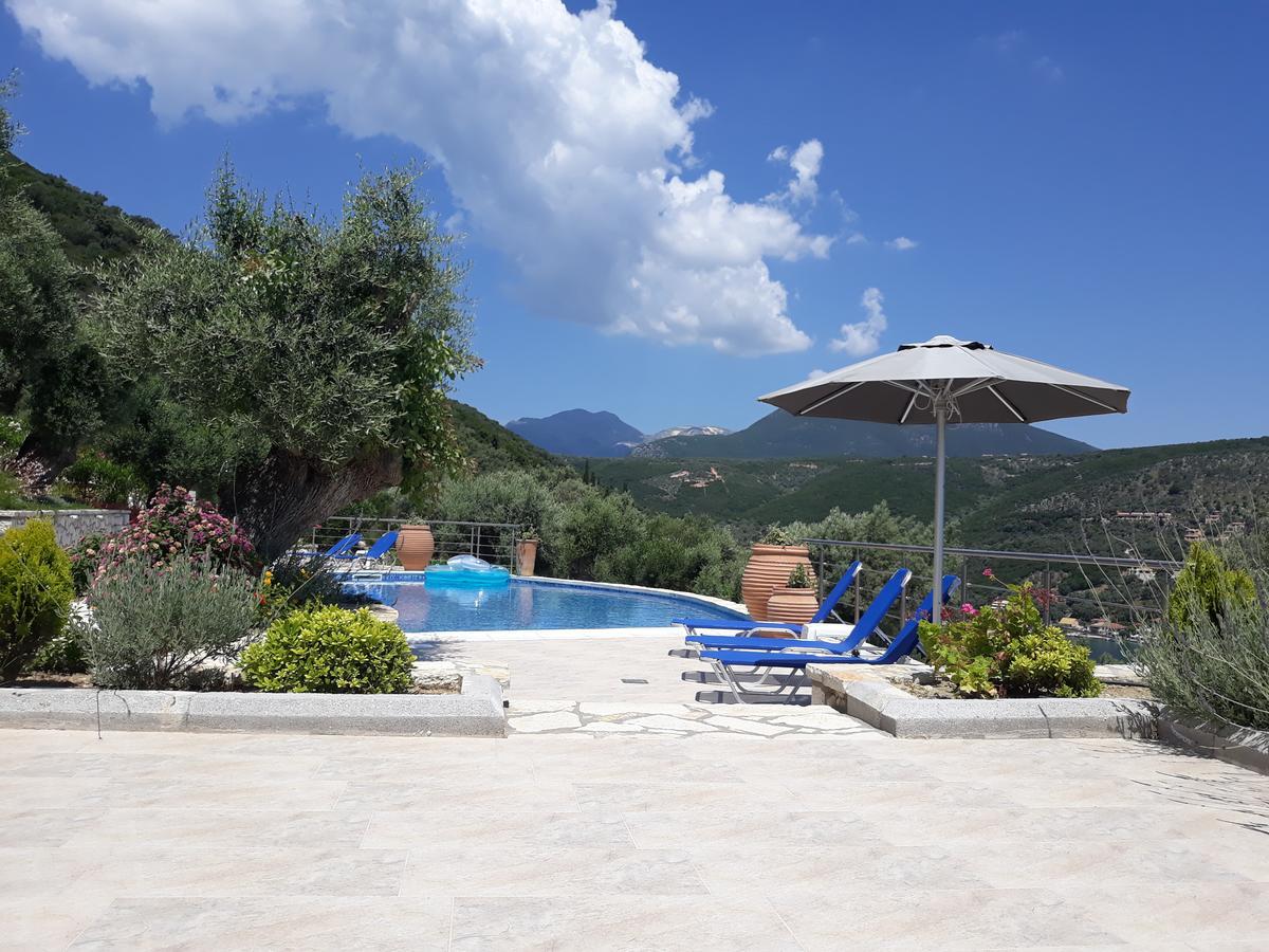 Villas Amantea- Four Villas With Big Pool And Infinity Pool Sívota Exterior foto