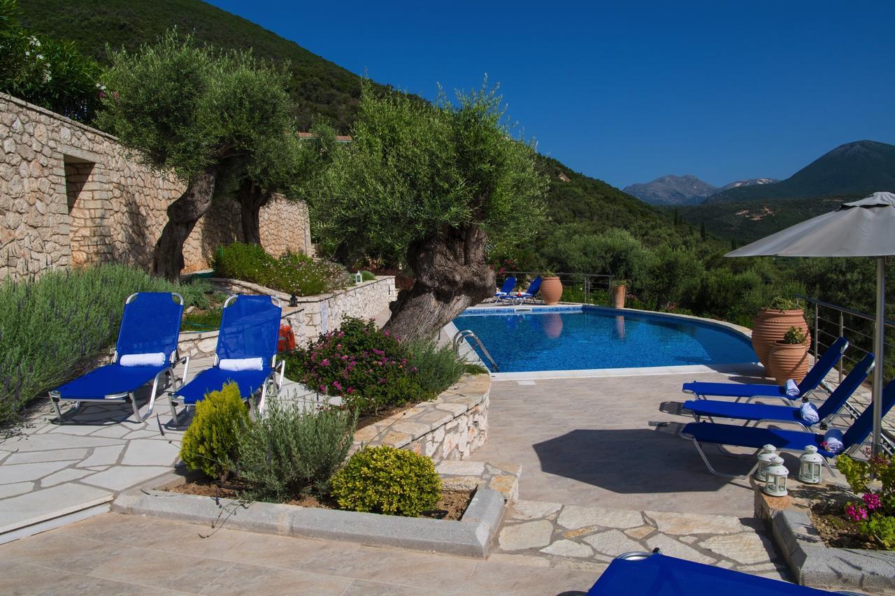 Villas Amantea- Four Villas With Big Pool And Infinity Pool Sívota Exterior foto